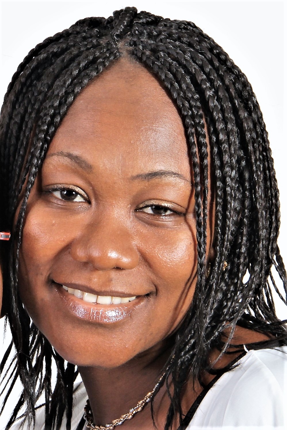 Veronica-Quaynor-2